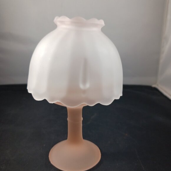Vintage Soft Pink Satin Glass Frosted Fairy Lamp - Picture 10 of 10